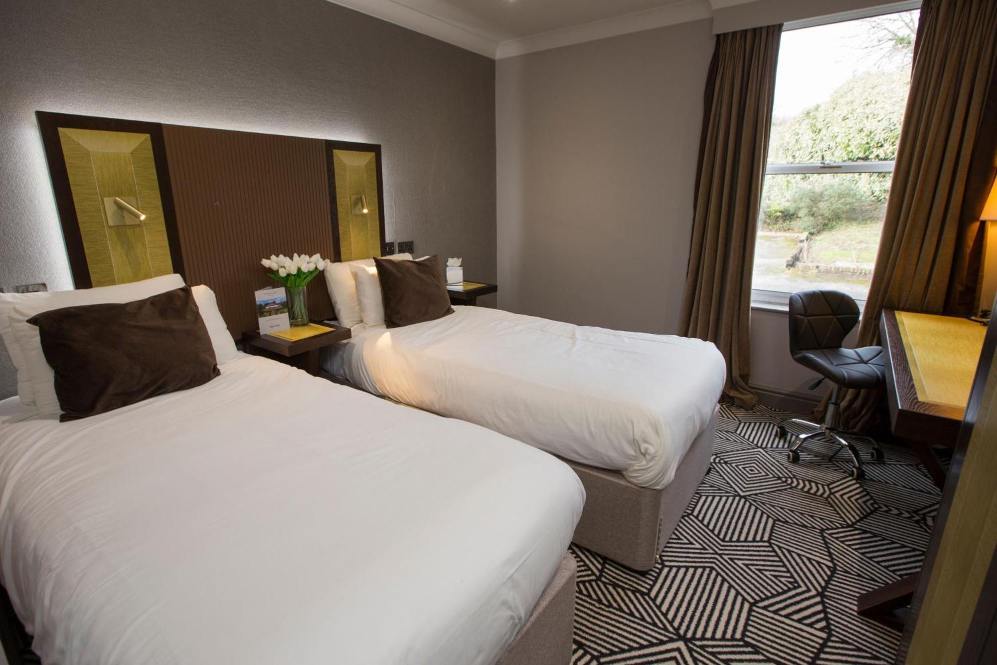 Hunton Park Hotel Kings Langley Exteriör bild