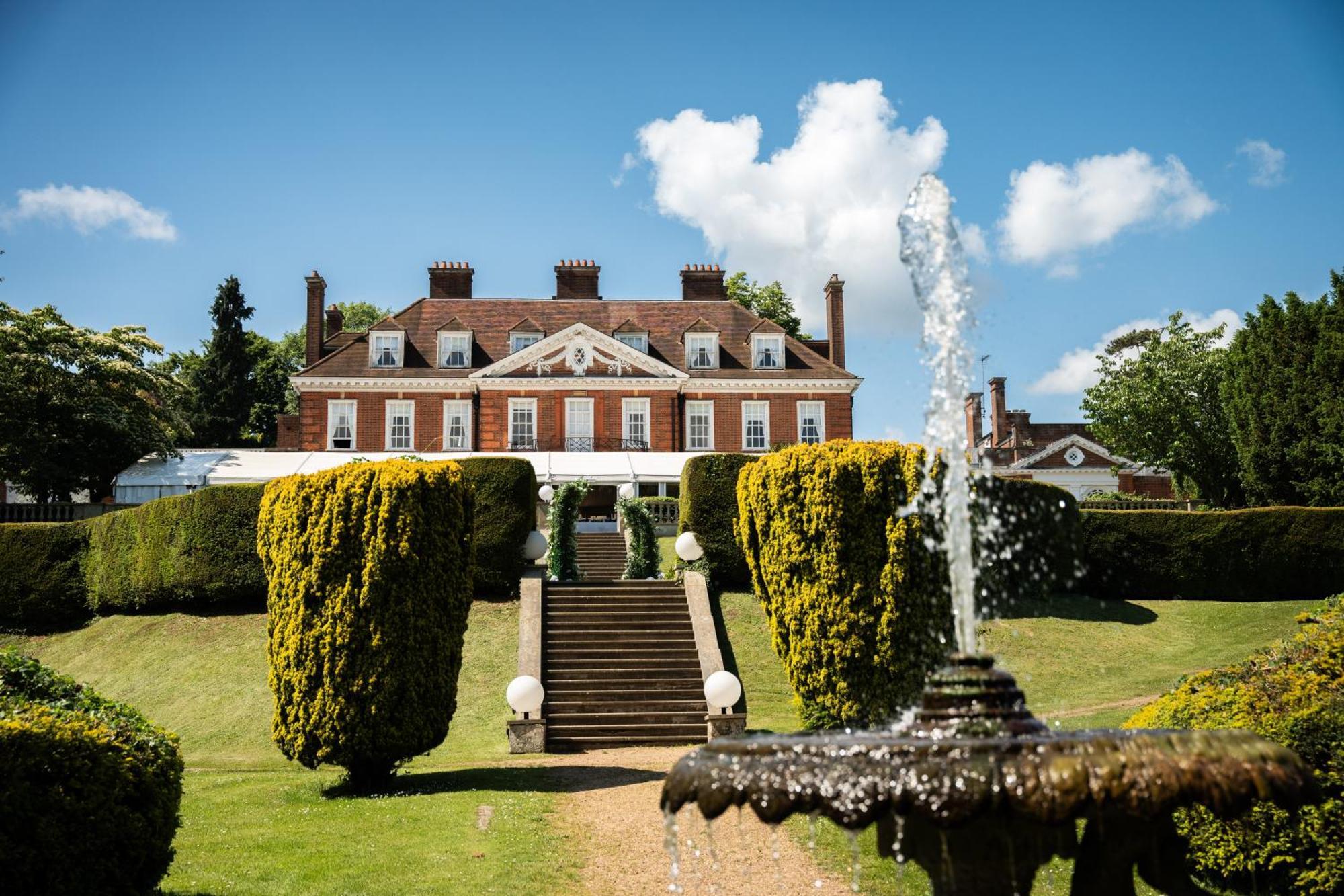 Hunton Park Hotel Kings Langley Exteriör bild